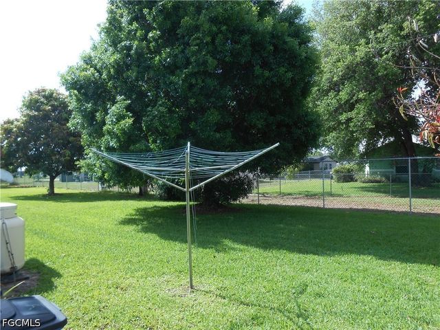 52 Heath Aster LN, Lehigh Acres, FL 33936