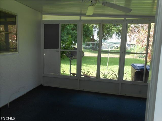 52 Heath Aster LN, Lehigh Acres, FL 33936