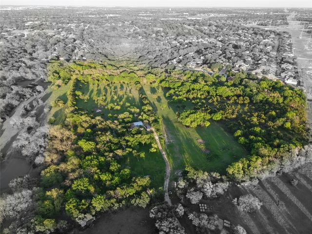 721 Rayburn Drive, Desoto, TX 75115