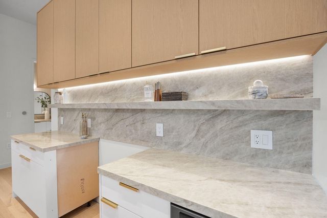 1709 Maple Ave 1, Austin, TX 78702