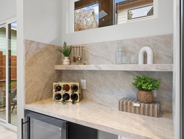 1709 Maple Ave 1, Austin, TX 78702