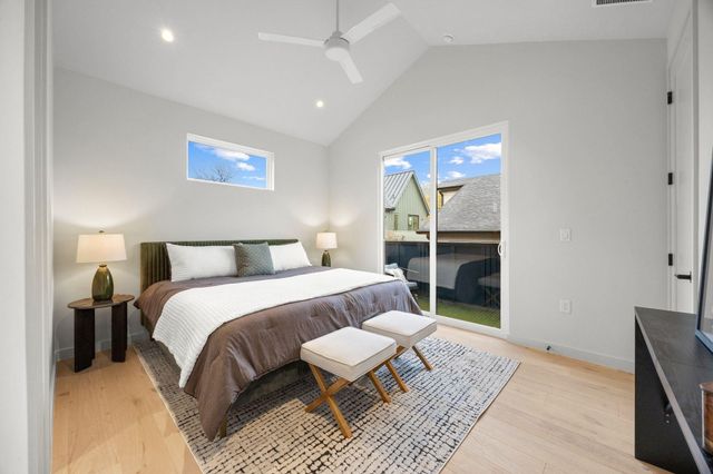 1709 Maple Ave 1, Austin, TX 78702