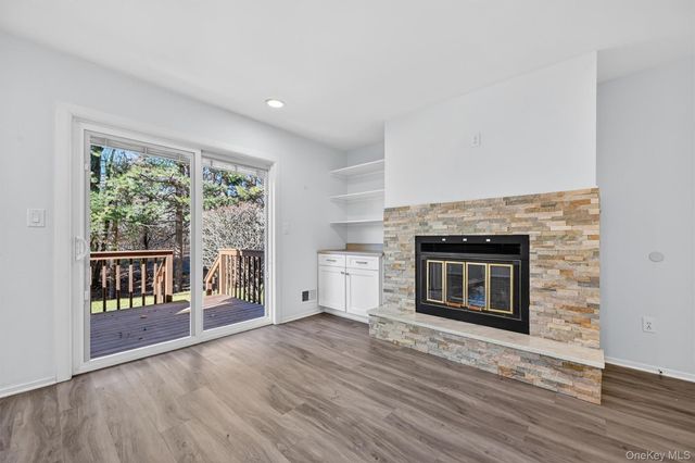 410 Pawnee Court, Suffern, NY 10901