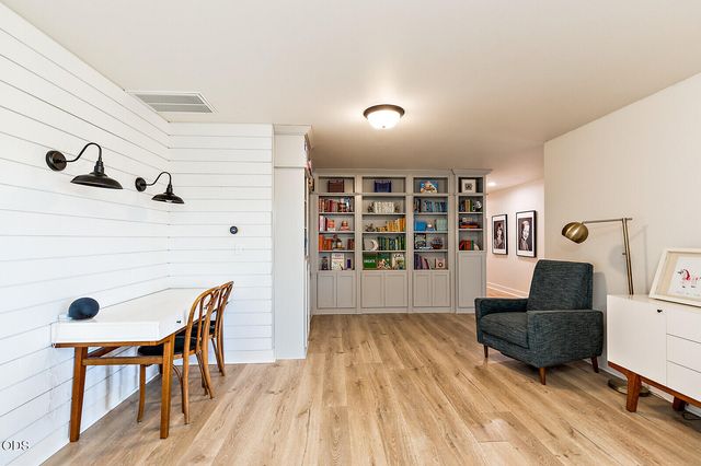 4432 Vista Pointe Drive, Medford, OR 97504
