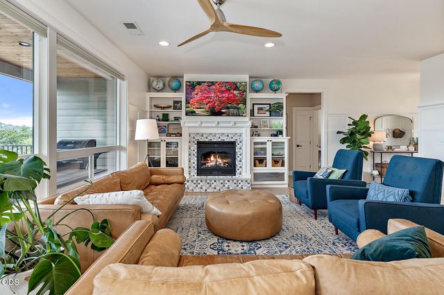 4432 Vista Pointe Drive, Medford, OR 97504