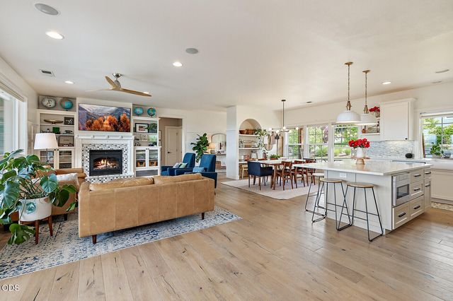 4432 Vista Pointe Drive, Medford, OR 97504