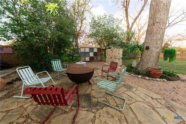 1202 Pecan Street, Bastrop, TX 78602
