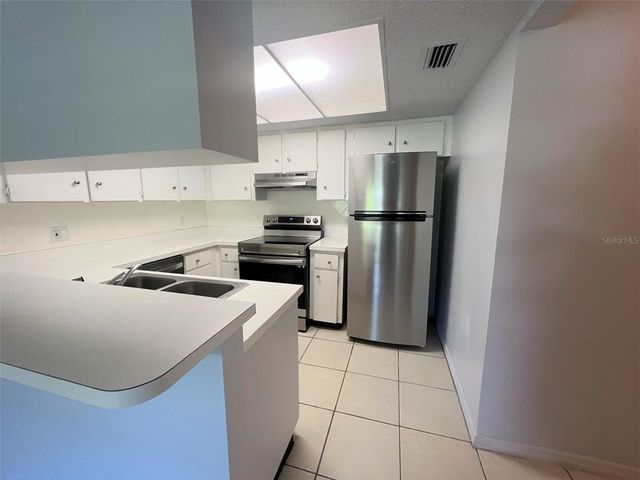 3153 BLOOMINGDALE VILLAS COURT, Brandon, FL 33511