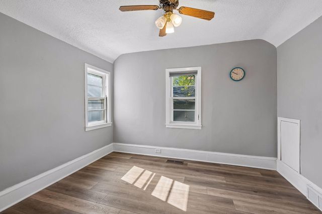 5217 41st Avenue S, Minneapolis, MN 55417