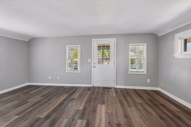 5217 41st Avenue S, Minneapolis, MN 55417