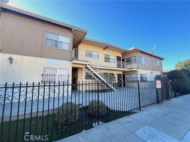 3430 W 63rd Street 3, Los Angeles, CA 90043