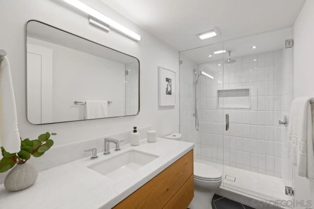744 Bonair St, La Jolla, CA 92037