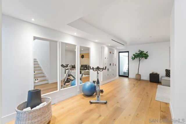744 Bonair St, La Jolla, CA 92037