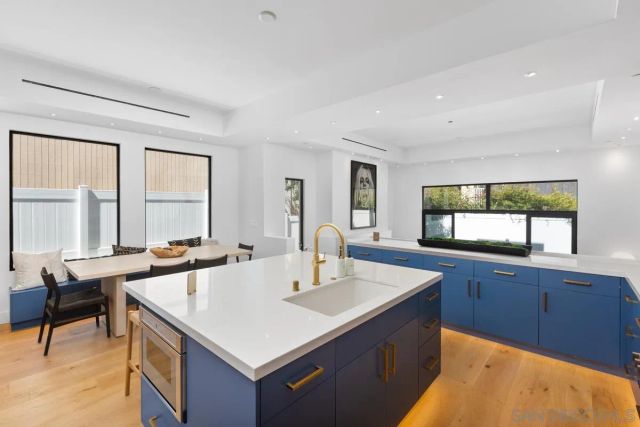 744 Bonair St, La Jolla, CA 92037