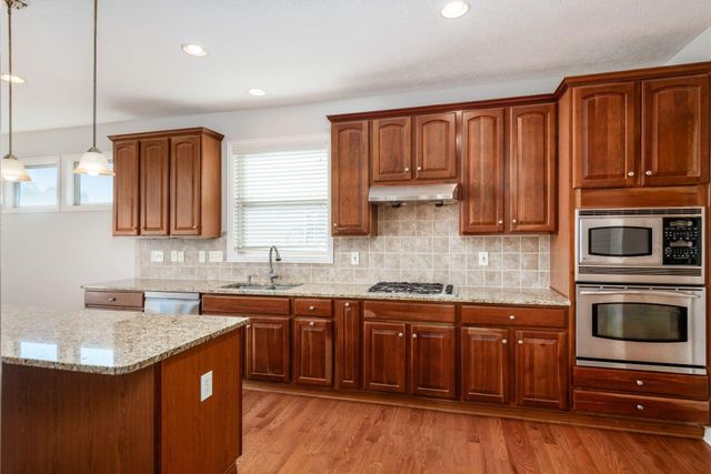6775 Royal Plume Drive, Dublin, OH 43016