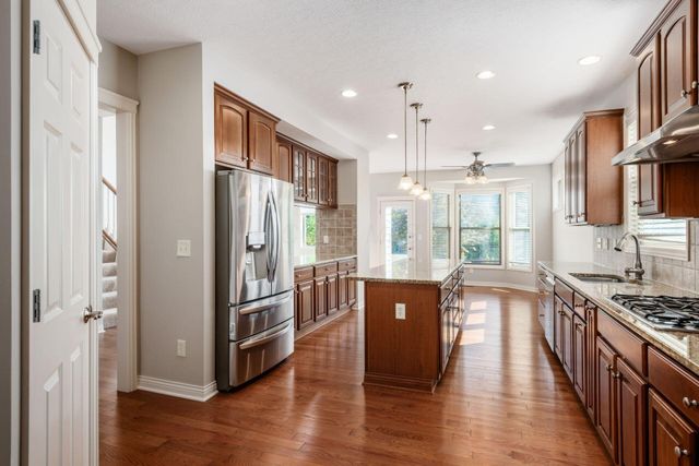 6775 Royal Plume Drive, Dublin, OH 43016