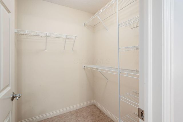 6775 Royal Plume Drive, Dublin, OH 43016
