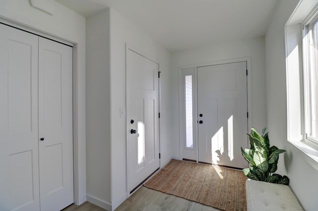 2517 36th Avenue S, Moorhead, MN 56560