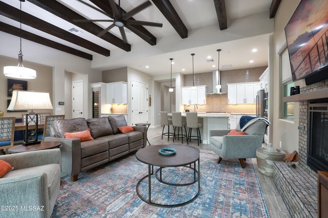 14414 N Mickelson Canyon Court, Oro Valley, AZ 85755