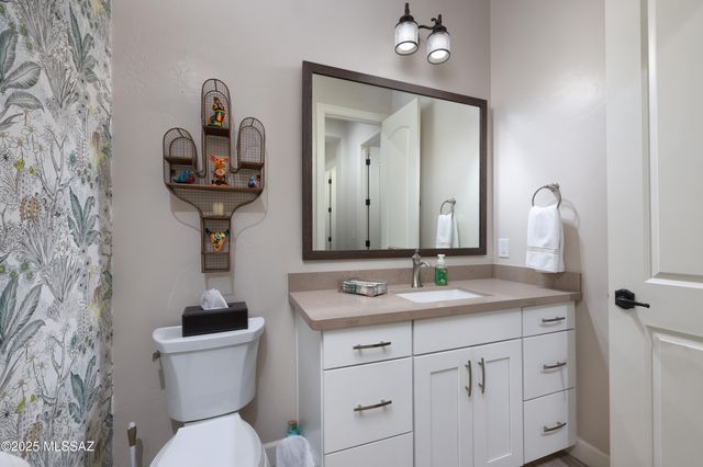 14414 N Mickelson Canyon Court, Oro Valley, AZ 85755