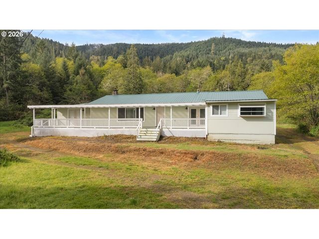 181 OAK HOLLOW Ln, Riddle, OR 97469