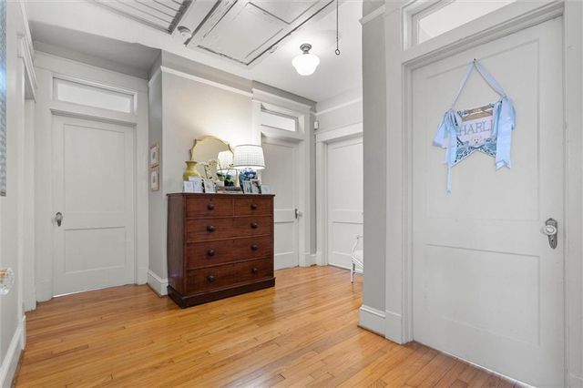 1954 Old Government Street, Mobile, AL 36606