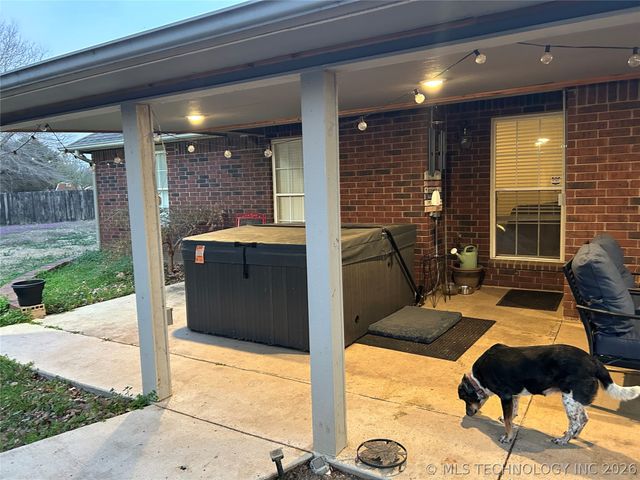 1204 Pinehurst Court, Fort Gibson, OK 74434