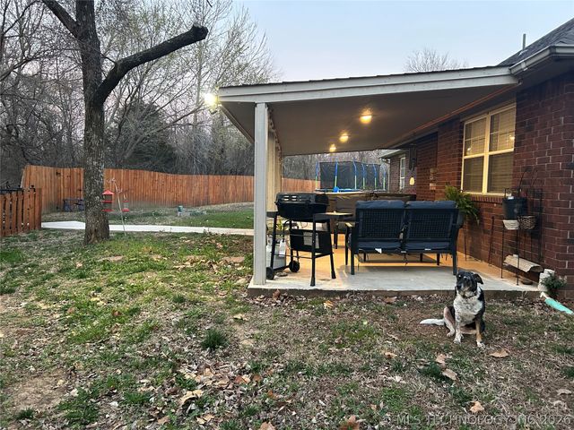 1204 Pinehurst Court, Fort Gibson, OK 74434