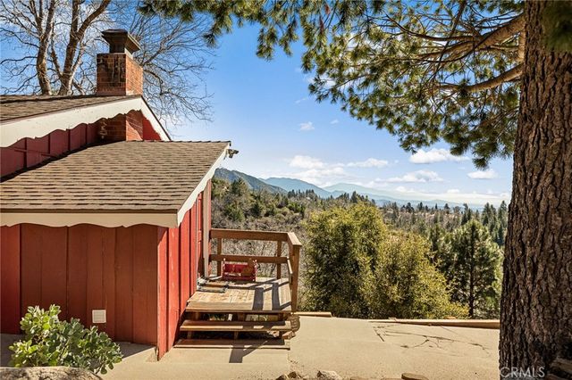 30509 Live Oak, Running Springs, CA 92382