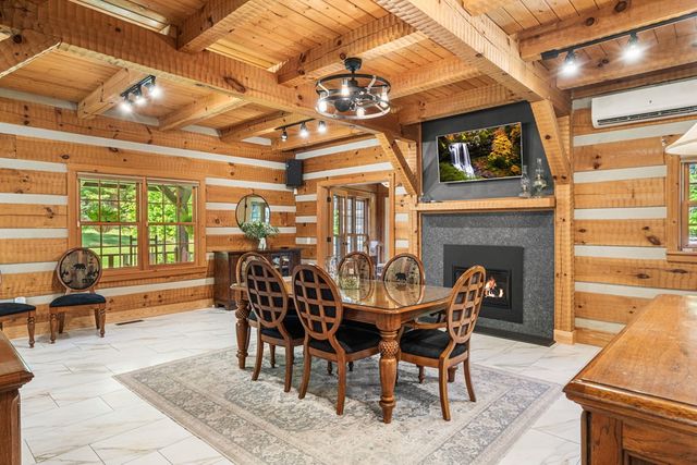 593 Turkey Trot Road, Blairsville, GA 30512