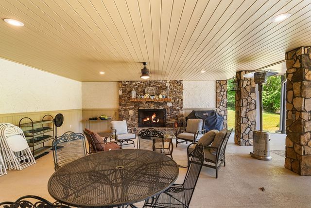 593 Turkey Trot Road, Blairsville, GA 30512