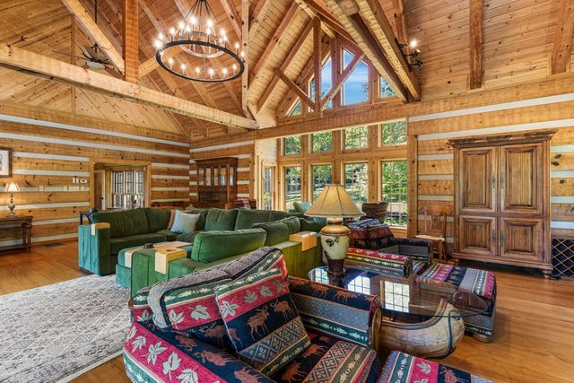 593 Turkey Trot Road, Blairsville, GA 30512