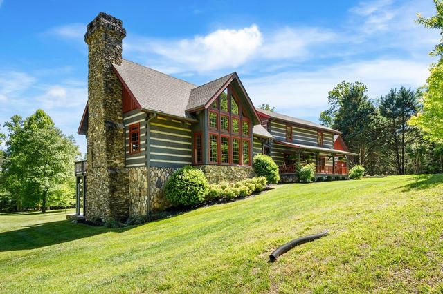 593 Turkey Trot Road, Blairsville, GA 30512