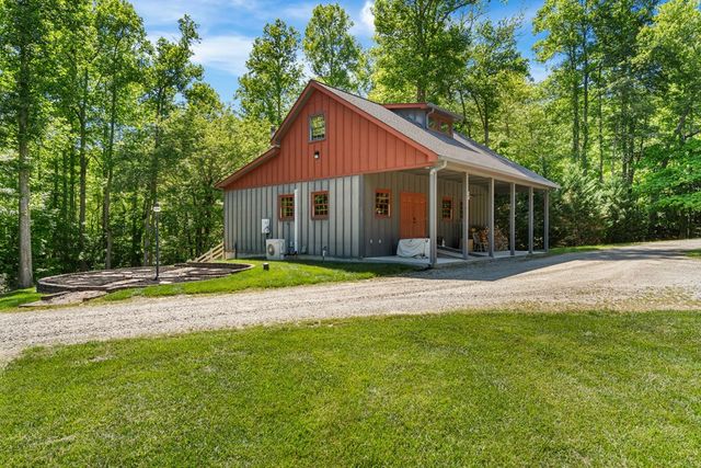 593 Turkey Trot Road, Blairsville, GA 30512