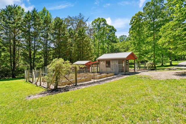 593 Turkey Trot Road, Blairsville, GA 30512