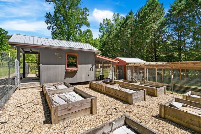 593 Turkey Trot Road, Blairsville, GA 30512