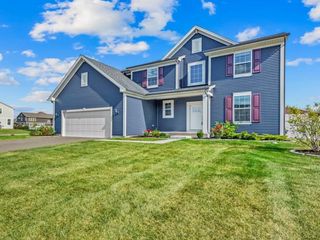 1149 Brighton Circle, Crystal Lake, IL 60012
