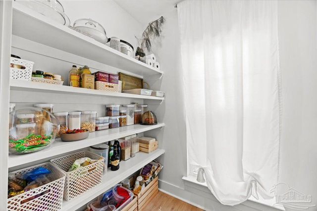 5751 Dunbar Cir, Milton, FL 32583