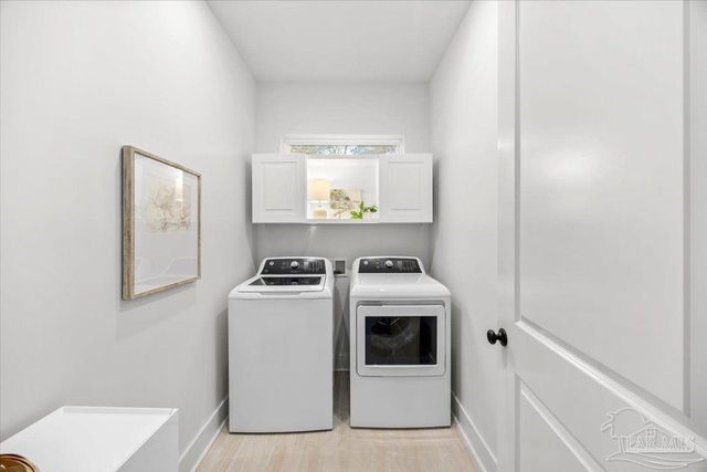 5751 Dunbar Cir, Milton, FL 32583