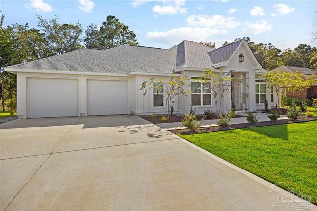 5751 Dunbar Cir, Milton, FL 32583