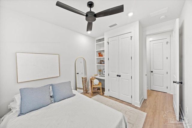 5751 Dunbar Cir, Milton, FL 32583