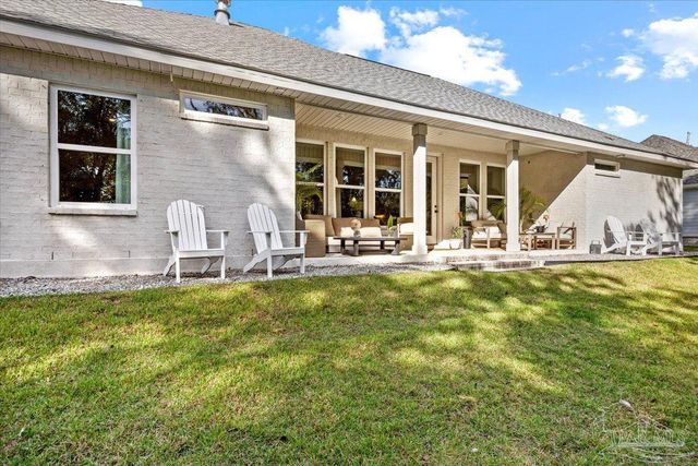 5751 Dunbar Cir, Milton, FL 32583