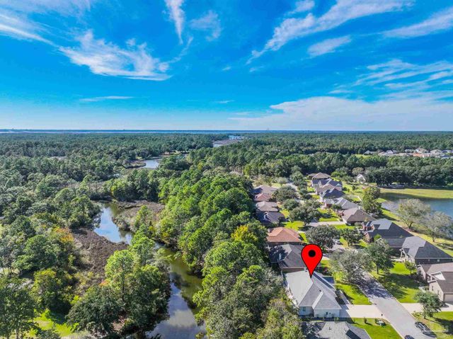 5751 Dunbar Cir, Milton, FL 32583