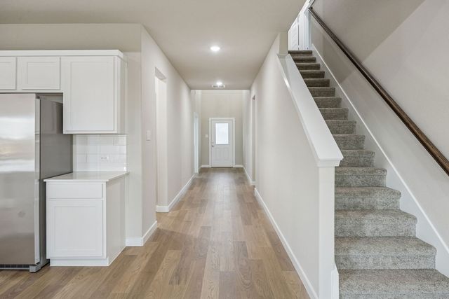 452 Hundred Acre Drive, Waxahachie, TX 75165