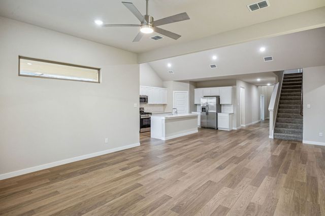 452 Hundred Acre Drive, Waxahachie, TX 75165