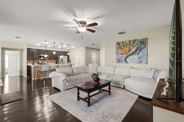 4815 LAKE SHEPPARD STREET, Kissimmee, FL 34758
