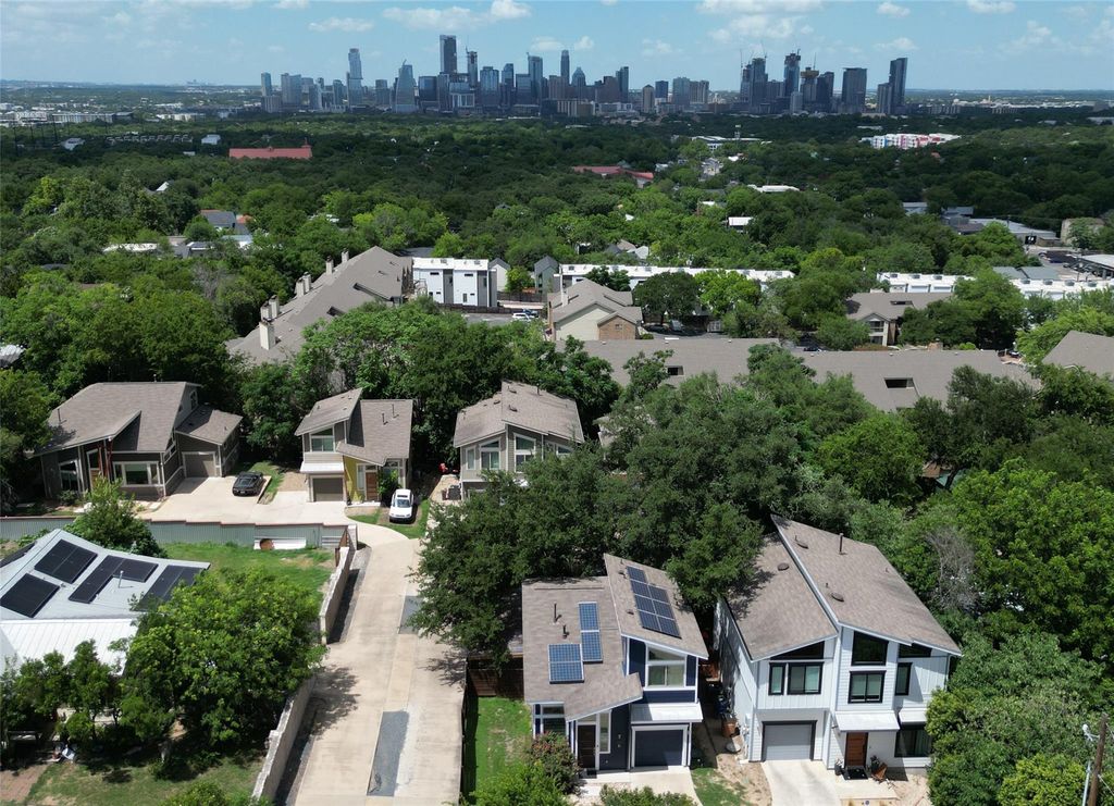 614 Terrell Hill DR B, Austin, TX 78704