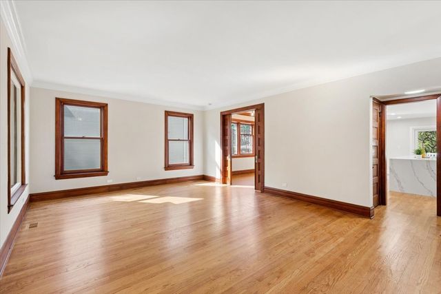 1115 Wesley Avenue, Oak Park, IL 60304