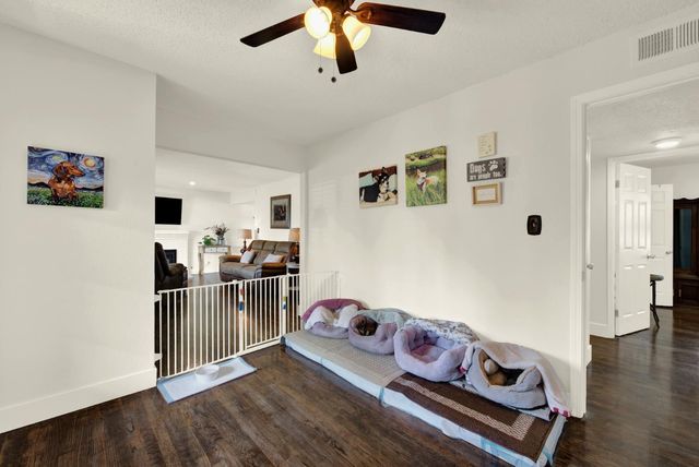 736 Golden Ave, Lodi, CA 95240