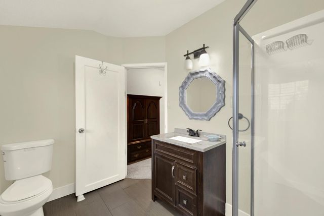 736 Golden Ave, Lodi, CA 95240